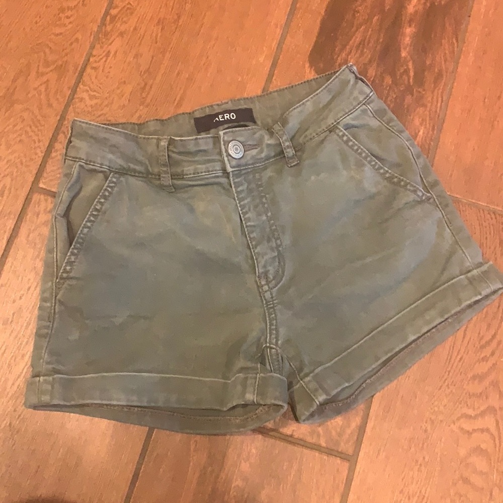 {Aeropostale High Rise MIDI Shorts}